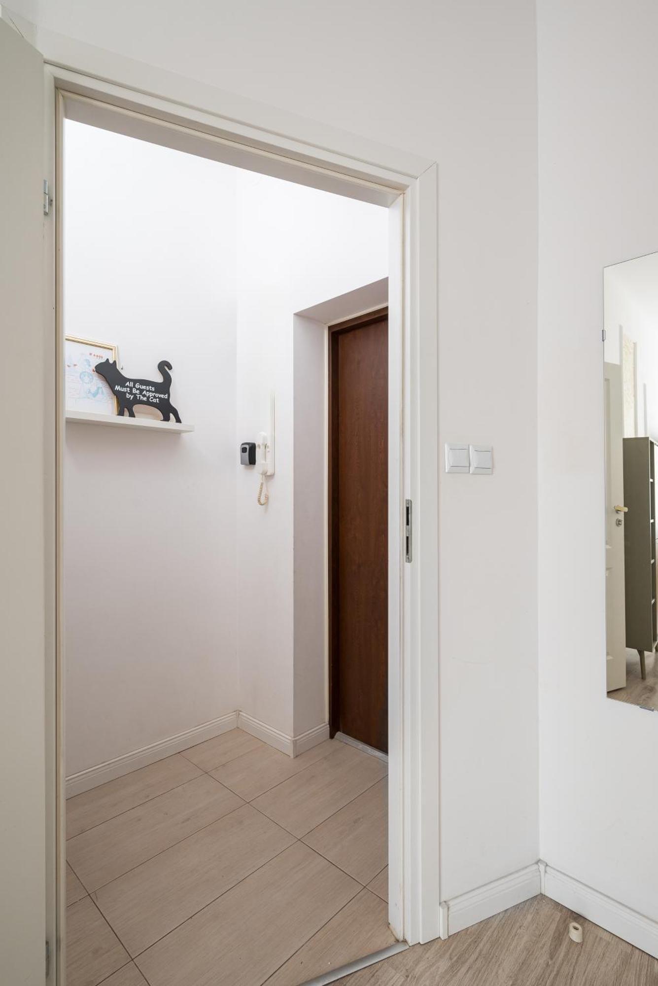 Pink Elephant 2x1br In Historic Tenement House 1 Km From * Warszawa