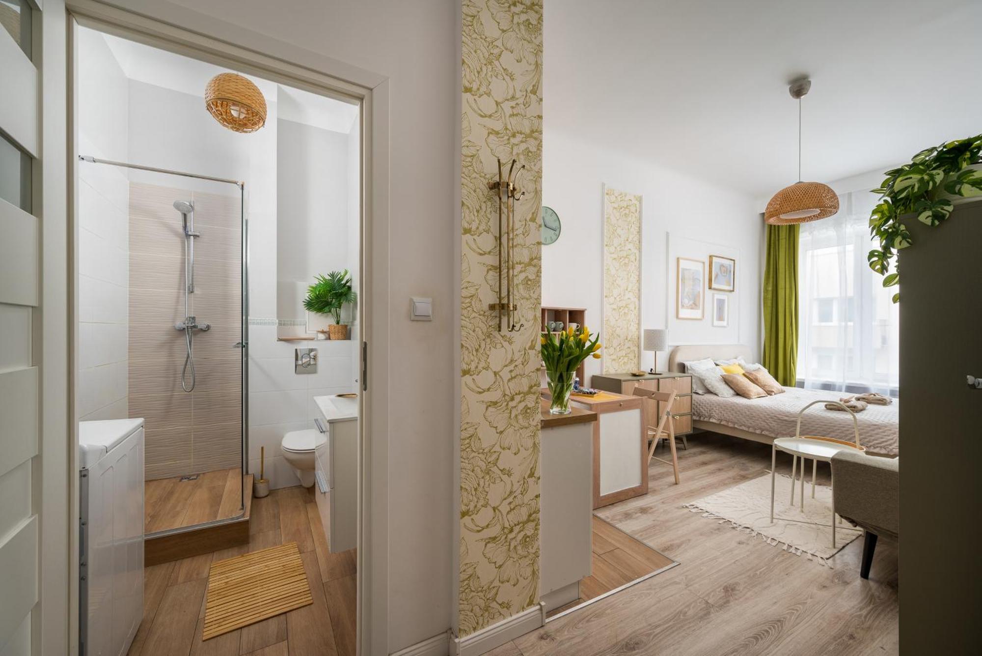 Pink Elephant 2x1br In Historic Tenement House 1 Km From Warsaw